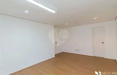 Sala comercial à venda na Avenida Goethe, Auxiliadora, Porto Alegre
