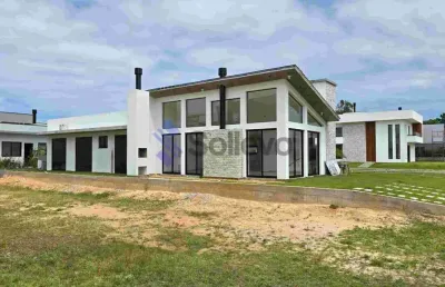 Casa com 3 quartos à venda na Praia do Ouvidor, Garopaba 