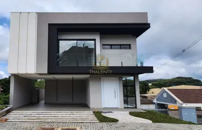 Casa em condomínio fechado com 3 quartos à venda na rua professor alberto krause, 1180, tanguá, almirante tamandaré, 293 m2 por r$ 2.200.000
