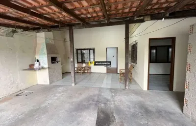 Casa com 2 quartos para alugar na Rua Nara Leão, Ulysses Guimarães, Joinville