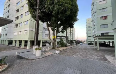 Apartamento com 3 quartos para alugar na Rua Albano Schmidt, Boa Vista, Joinville