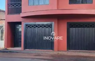 Casa com 4 dormitórios à venda, 378 m² por r$ 1.200.000,00 - setor central - itumbiara/go