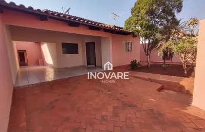 Casa com 3 dormitórios à venda, 230 m² por r$ 550.000,00 - residencial jardim primavera - itumbiara/go
