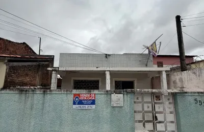 Ampla casa com 02 quartos a venda no bairro bom sucesso em fortaleza