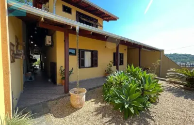 Casa com 3 quartos à venda em água verde, blumenau , 279 m2 por r$ 740.000