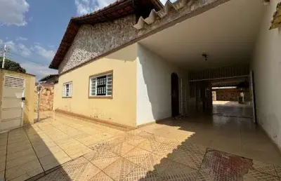 Casa com 3 quartos à venda, 257 m² por r$ 900.000 - jundiaí - anápolis/go