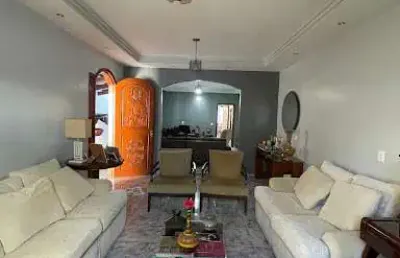 Casa com 3 dormitórios à venda, 254 m² por r$ 850.000,00 - residencial araujoville - anápolis/go