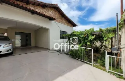 Casa com 3 quartos à venda, 200 m² por r$ 650.000 - antônio fernandes - anápolis/go