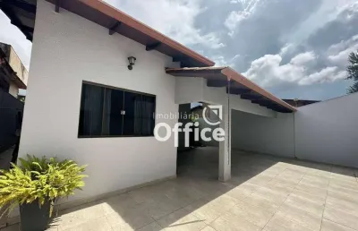 Casa com 3 dormitórios à venda, 178 m² por r$ 750.000,00 - jardim europa - anápolis/go