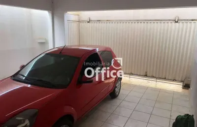Casa com 4 quartos à venda, 340 m² por r$ 680.000 - itamaraty - anápolis/go