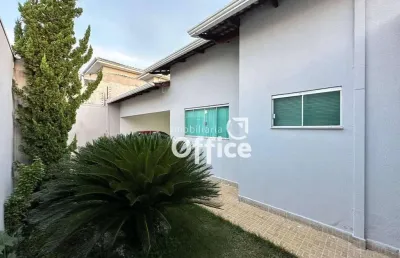 Casa com 3 quartos à venda, 220 m² por r$ 680.000 - residencial araujoville - anápolis/go
