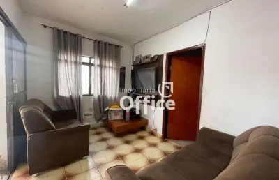 Casa com 3 quartos à venda, 250 m² por r$ 400.000 - são lourenço - anápolis/go