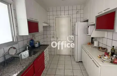 Apartamento com 3 dormitórios à venda, 102 m² por r$ 520.000,00 - jundiaí - anápolis/go
