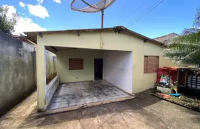Casa com 4 quartos à venda, 160 m² por r$ 300.000 - vila jaiara - anápolis/go
