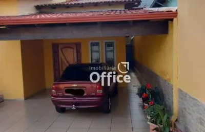 Casa com 4 quartos à venda por r$ 505.000 - itamaraty ii - anápolis/go