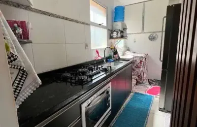 Apartamento com 2 quartos, sala, cozinha com moveis planejados, banheiro com blindex à venda, 49 m² por r$ 200.000 - vila fabril - anápolis/go