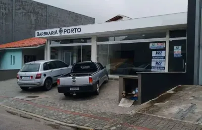 Casa com 2 quartos para alugar na avenida santa catarina, 628, jardim praia mar, itapema, 55 m2 por r$ 1.900