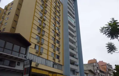 Apartamento com 3 quartos para alugar na quinze de novembro, 838, centro, blumenau, 120 m2 por r$ 1.900