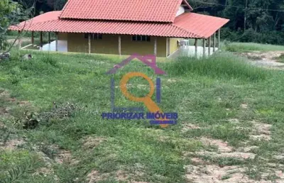 Sitio com 10.000 m² com casa e água em piedade gerais- mg