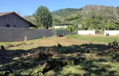 Terreno à venda na rodovia rio-friburgo, cadetes fabres, guapimirim por r$ 180.000