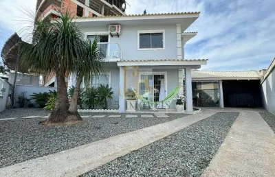 Linda casa para chamar de sua! com 4 quartos sendo 1 suite, no bairro itacolomi em balneario picarras.