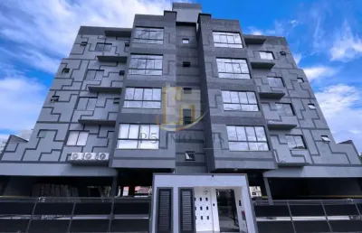 Apartamento de 2 quartos sendo 1 suite no bairro itacolomi em balneario picarras.