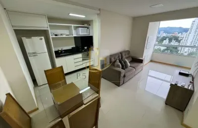 Aluga-se excelente apto de 2 quartos sendo 1 suite, lhe permitindo muita liberdade em seu lar no bairro itoupava seca.