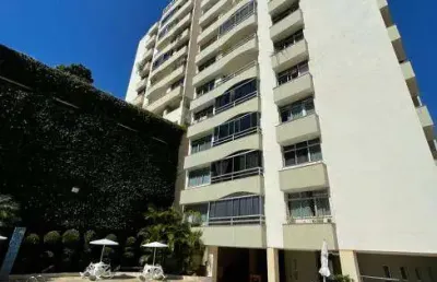 Apartamento para venda possui 220 metros quadrados com 3 quartos