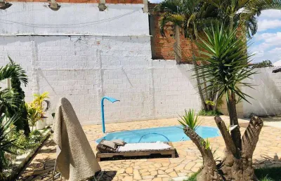 Casa para venda tem 130 metros quadrados com 3 quartos
