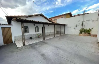 Casa para venda com 447 metros quadrados com 3 quartos em santa amélia - belo horizonte - mg