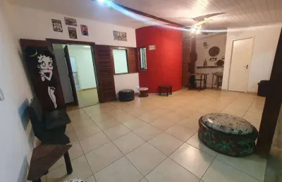 Casa para venda tem 466 metros quadrados com 3 quartos em pedra azul - contagem - mg