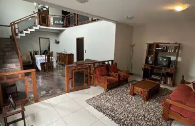 Casa para venda possui 380 metros quadrados com 4 quartos em santa amélia - belo horizonte - mg