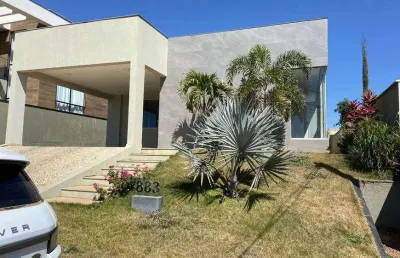 Casa de condomínio para venda com 200 metros quadrados com 3 quartos