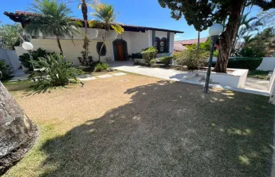 Casa para venda possui 520 metros quadrados com 4 quartos