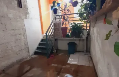 Excelente oportunidade,  casa individual, são 2 casas no lote