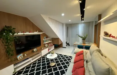 Maravilhosa casa em condomínio no bairro santa mônica