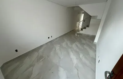 Mega oportunidade de casa geminada no bairro vila clóris