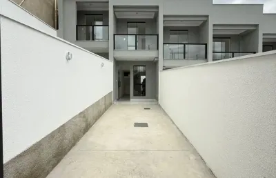 Oportunidade de casa com entrada independente no bairro jardim guanabara