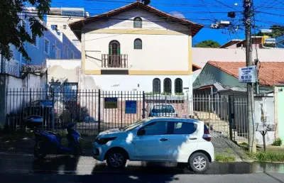 Oportunidade de casa em condomínio no bairro santa mônica;
