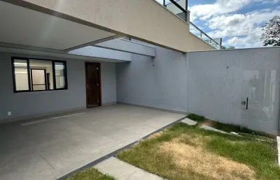 Oportunidade, casa de alta padrão , com entrada individual,  no bairro vila cloris;