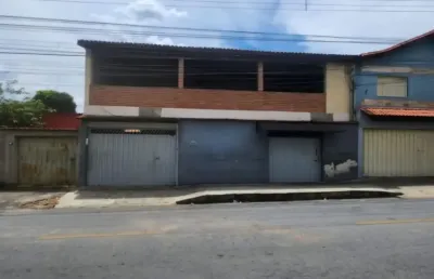 Casa a venda  em lote de 360m² no bairro rio branco   oportunidade para investidores e moradia.