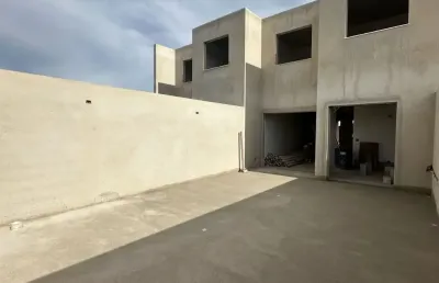Excelentes casas com entrada independente no jardim atlântico
