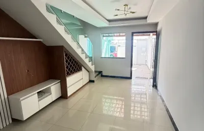 Oportunidade de casa duplex no bairro santa amélia;