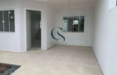 Sobrado com 3 dormitórios e 1 vaga no bairro cordeiros