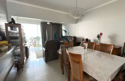 Sobrado com 3 dormitório no bairro dom bosco em itajaí