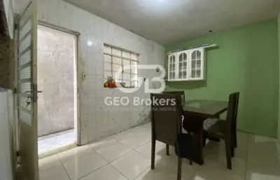 Casa com 2 quartos à venda no são joão, jacareí  por r$ 300.000