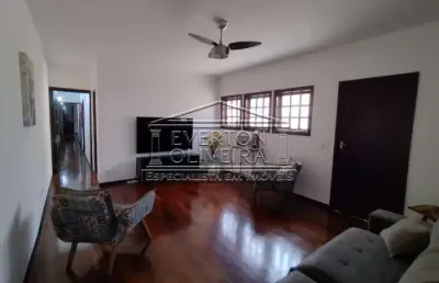 Casa com 2 quartos à venda no jardim bela vista, jacareí  por r$ 440.000