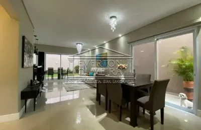 Casa com 3 quartos à venda no loteamento villa branca, jacareí  por r$ 1.280.000