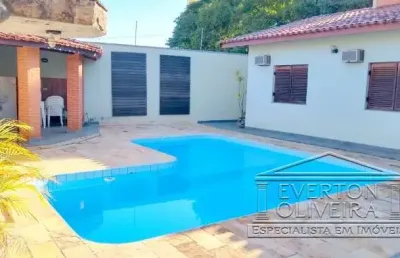 Casa com 3 quartos para alugar no jardim siesta, jacareí  por r$ 7.260