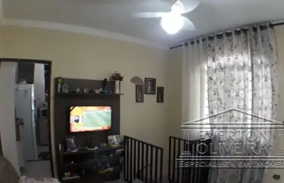 Casa com 5 quartos à venda na cidade salvador, jacareí  por r$ 470.000